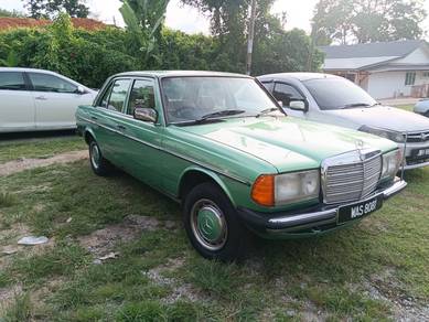 Mercedes Benz 200  in Seremban, NSN