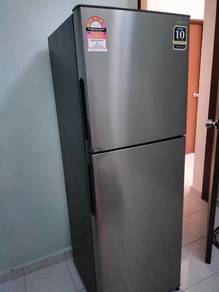 SHARP Frigde peti sejuk