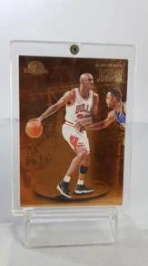 Michael Jordan NBA Card - SkyBox Premium Standouts