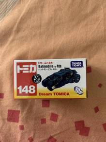 Tomy takara tomica Batman batmobile dark knight