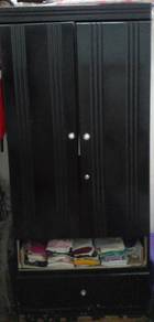 Almari 2 pintu