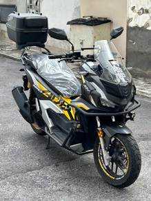 Honda ADV 160