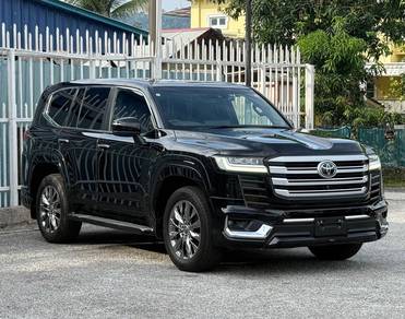Toyota Land Cruiser ZX in City Centre, KUL