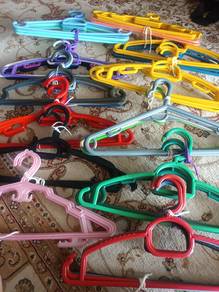 home plastic hangers 40.pcs 