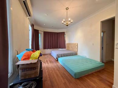 Bungalow House For Rent in Ayer Keroh,MLK