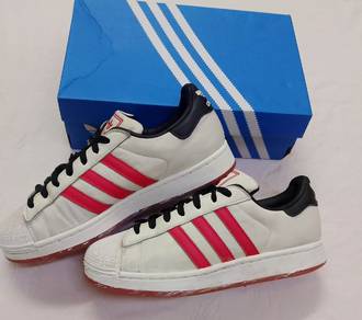 Adidas (8uk)