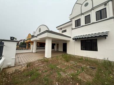 Semi-Detached House For Sale in Ayer Keroh,MLK