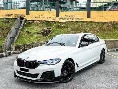 BMW 530i 30i M-SPORT in Desa Petaling, KUL