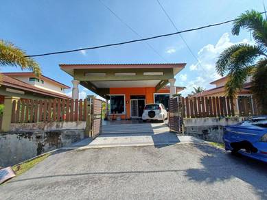 Bungalow House For Sale in Jasin,MLK