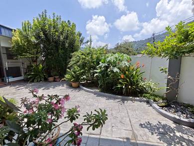 2-storey Terraced House For Sale in Teluk Kumbar,PNG