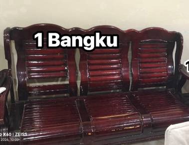 bangku single Dan bangku panjang Dan meja 