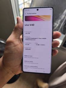 Vivo V40 5G Purple