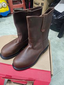 Redwing safety shoes 