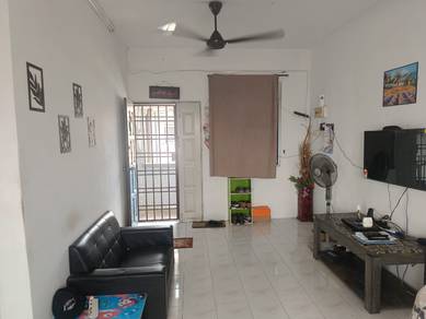 Room in Muar, JHR