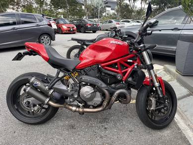 Ducati Monster 821