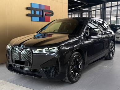 BMW iX XDRIVE40 in Salak Selatan, KUL