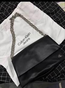 Calvin klein shoulder bag (ori)