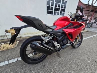 Honda CBR150R