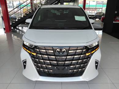 Toyota Alphard Z in Taman Tun Dr Ismail, KUL