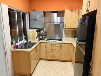 Apartment For Sale in Desa Impiana