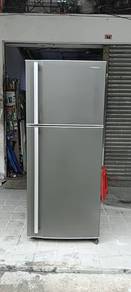 Hitachi 2d fridge refrigerator peti sejuk peti ais