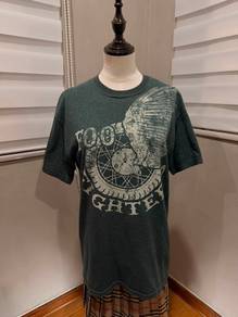 FOO FIGHTER y2k 2010 copyright tee M 3354
