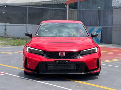 Honda Civic Type R TYPE R in Old Klang Road, KUL