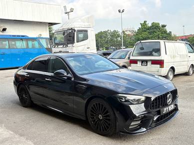 Mercedes Benz C300 300 AMG LINE in Johor Bahru, JHR