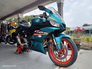 Yamaha R25