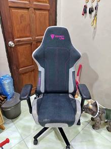 Secretlab THRONE Gaming Chair