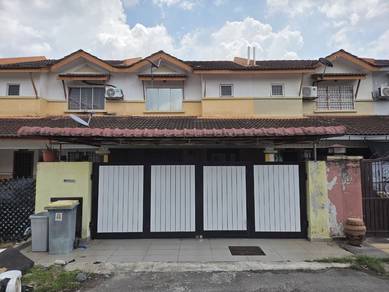 2-storey Terraced House For Sale in Bandar Saujana Putra,SGR