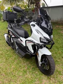 Honda ADV 160