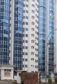 Condominium For Rent in Heritage Condominium