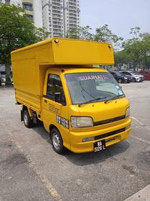 Daihatsu Hijet food truck 