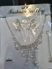 Rhinestone Pearl Earring Necklace Ring Set Wedding