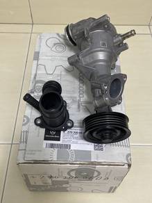 water pump from GLA200