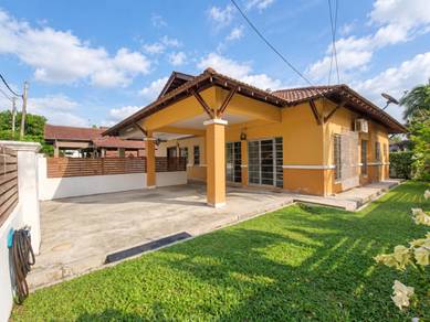 Semi-Detached House For Sale in Nilai,NSN
