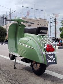 Vespa Super 150