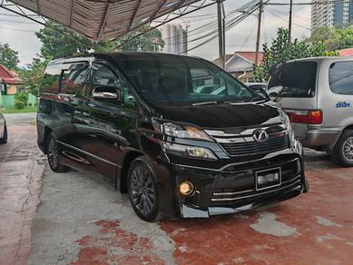 Toyota Vellfire Z GOLDEN EYES in Gombak, KUL