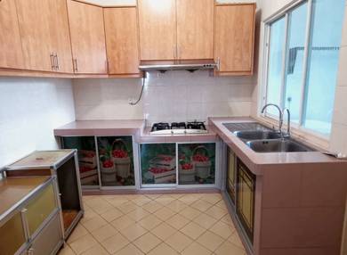 Apartment For Rent in Desa Impiana