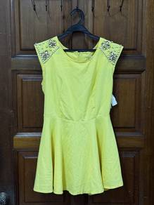 Light Green Dresses