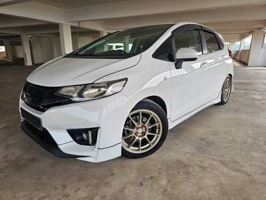 Honda Jazz E in Tampoi, JHR