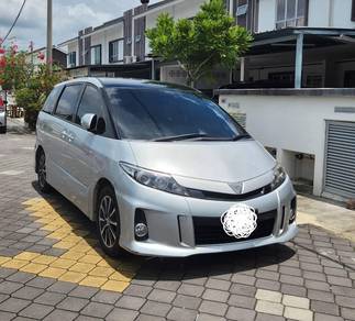 Toyota Estima AERAS in Puncak Alam, SGR