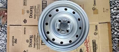 Axia rim and wheel cover rim