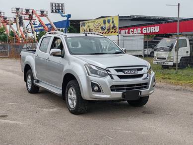 Isuzu D-Max STANDARD 4X4 in Johor Bahru, JHR
