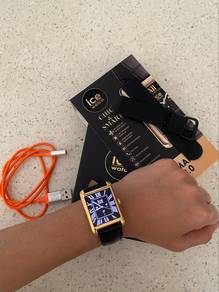 ICE Watch Smartwatch – Elegant Square Design