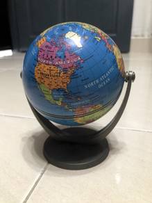 Mini Desk Globe Premium untuk Dilepaskan! 🌍✨

