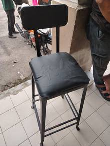 Black Steel Frame High Chair TF140