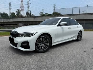 BMW 330i 30i in Seri Kembangan, SGR