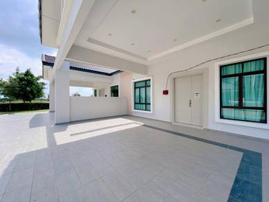 Semi-Detached House For Sale in Jasin,MLK
